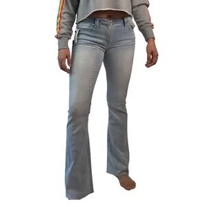NWT- True Religion Becca Mid Rise Bootcut Jeans Light Wash W27 Flap Pocket